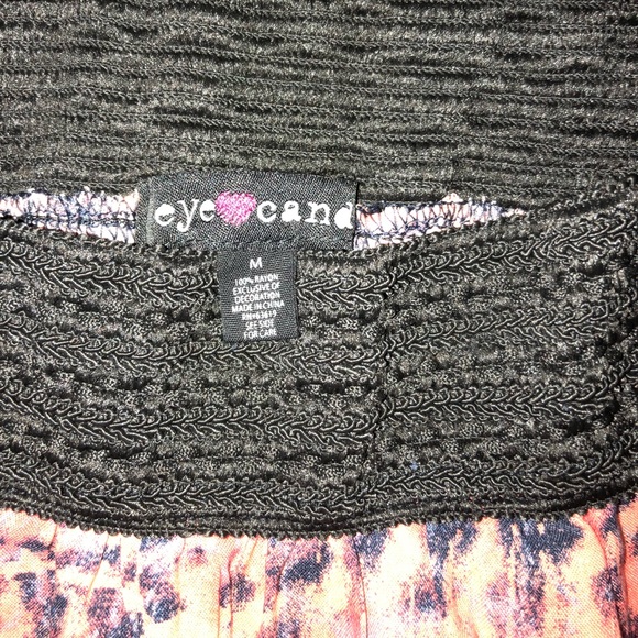 Eye Candy Shorts - Picture 3 of 4